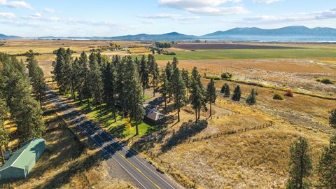 Tiny photo for 32486 Modoc Point Road, Chiloquin, OR 97624 (MLS # 220213730)