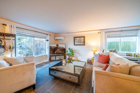 Tiny photo for 61150 Geary Drive, Bend, OR 97702 (MLS # 220213307)