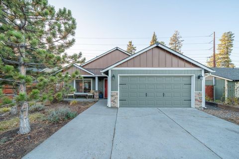 Photo of 61150 Geary Drive, Bend, OR 97702 (MLS # 220213307)