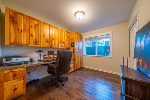 Tiny photo for 61150 Geary Drive, Bend, OR 97702 (MLS # 220213307)