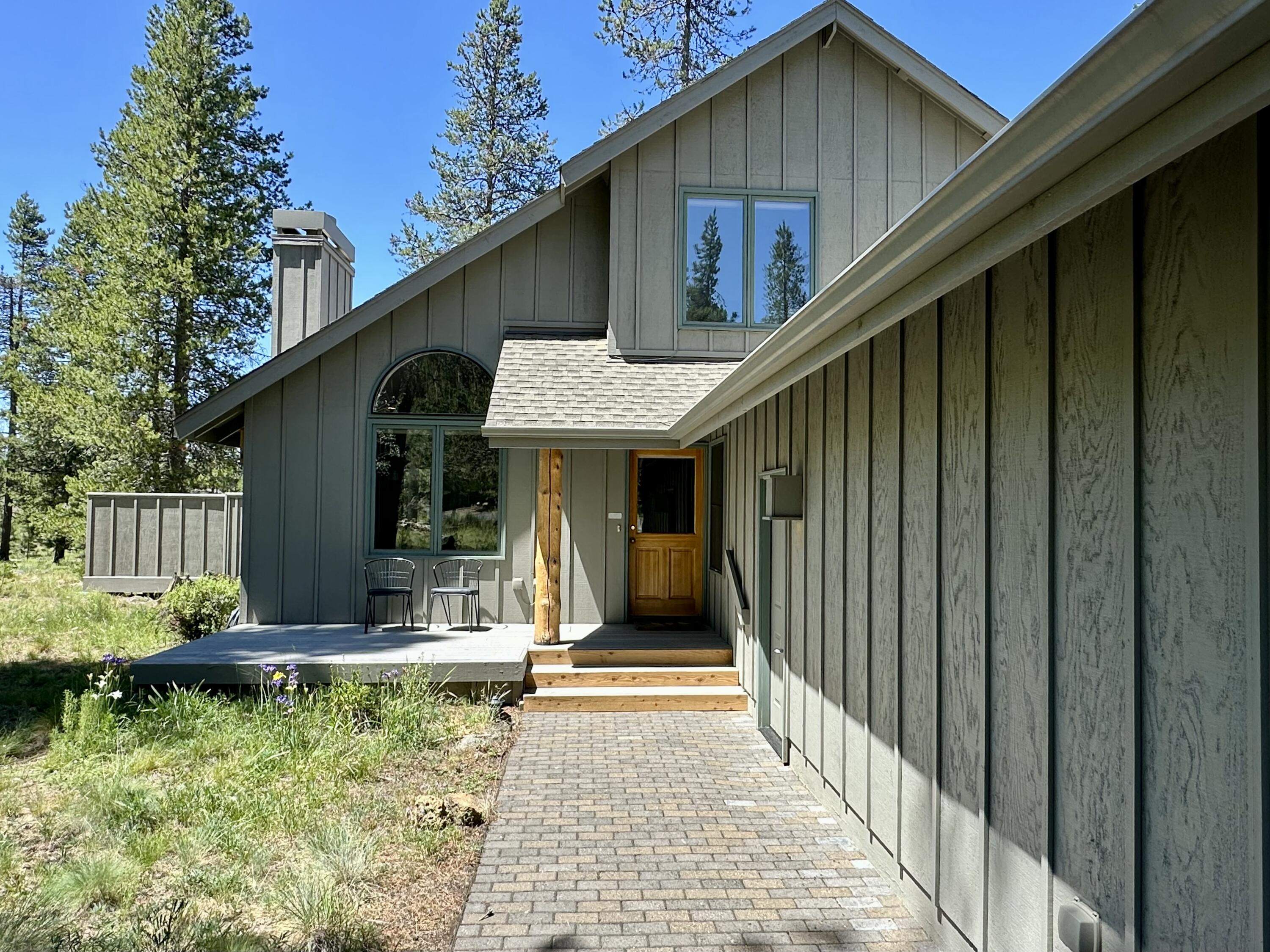17692 Rogue Lane