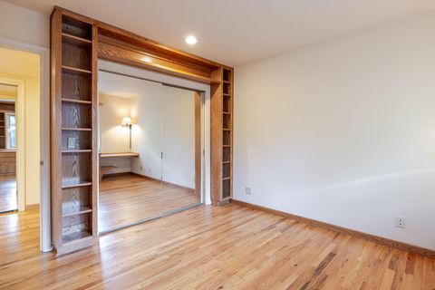 Tiny photo for 3123 NW Clubhouse Drive, Bend, OR 97703 (MLS # 220215358)