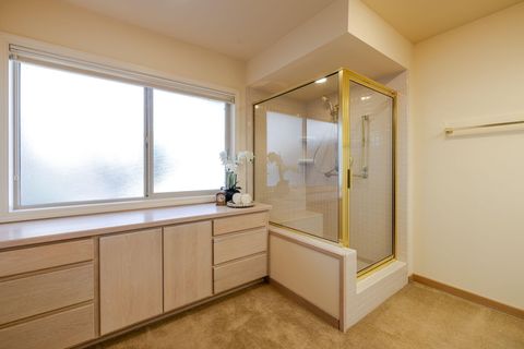 Tiny photo for 3123 NW Clubhouse Drive, Bend, OR 97703 (MLS # 220215358)