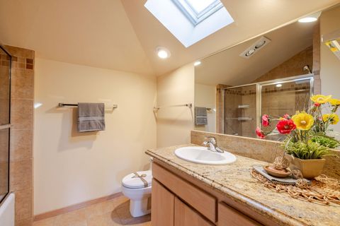 Tiny photo for 3123 NW Clubhouse Drive, Bend, OR 97703 (MLS # 220215358)