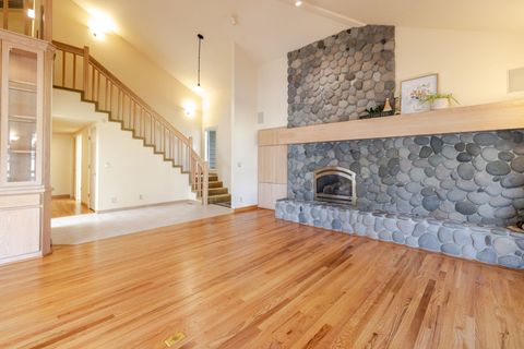 Tiny photo for 3123 NW Clubhouse Drive, Bend, OR 97703 (MLS # 220215358)