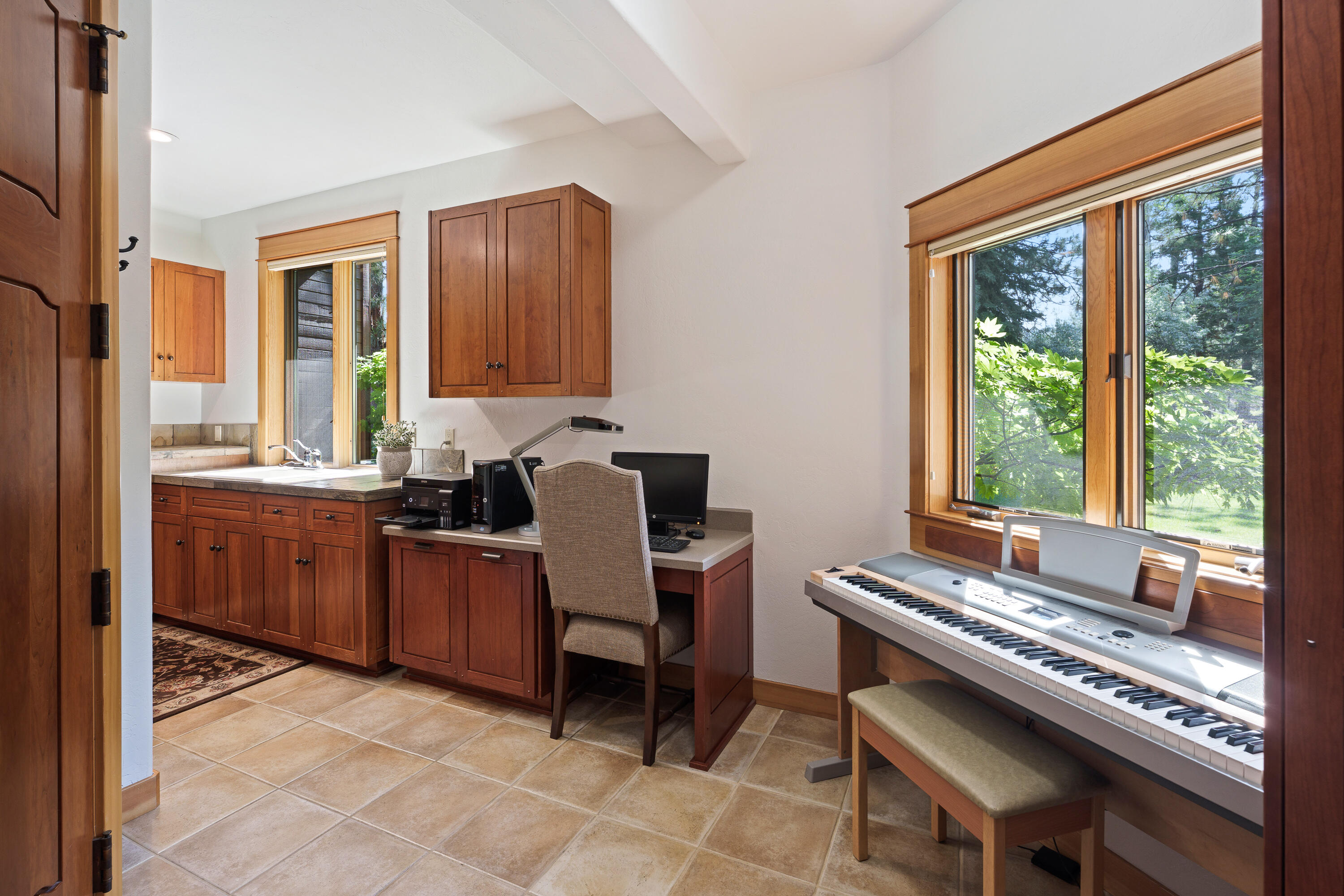 Awbrey Glen - Residential