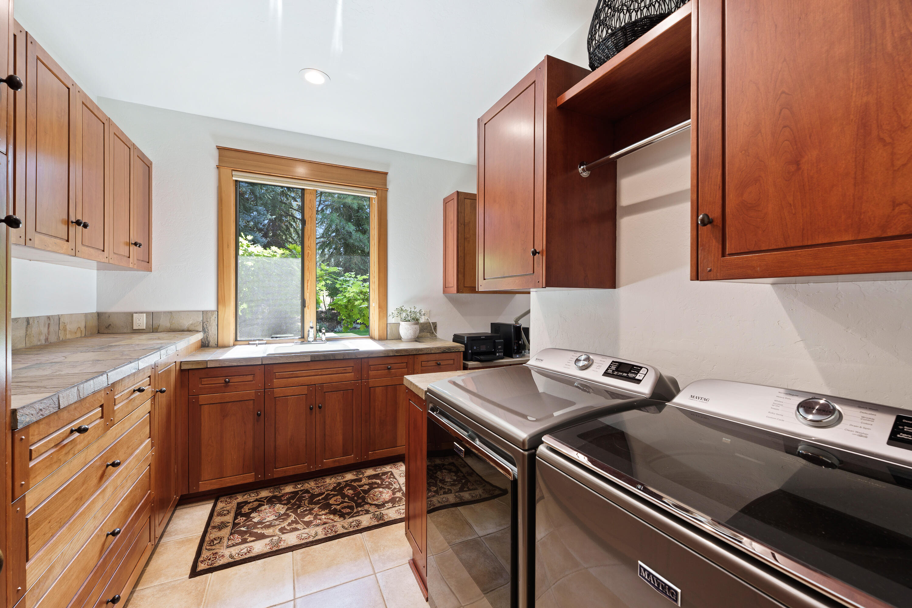 Awbrey Glen - Residential