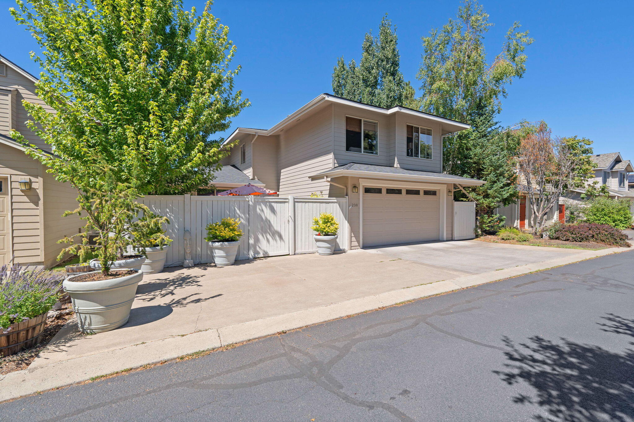 Skyliner Summit - Residential