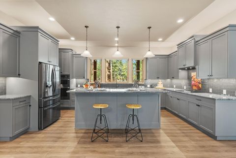 Tiny photo for 69255 Crooked Horseshoe Road, Sisters, OR 97759 (MLS # 220215140)