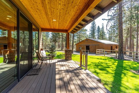 Tiny photo for 69255 Crooked Horseshoe Road, Sisters, OR 97759 (MLS # 220215140)