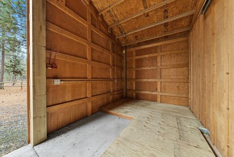 Tiny photo for 69255 Crooked Horseshoe Road, Sisters, OR 97759 (MLS # 220215140)