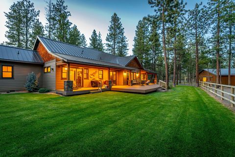 Tiny photo for 69255 Crooked Horseshoe Road, Sisters, OR 97759 (MLS # 220215140)