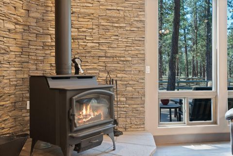 Tiny photo for 69255 Crooked Horseshoe Road, Sisters, OR 97759 (MLS # 220215140)