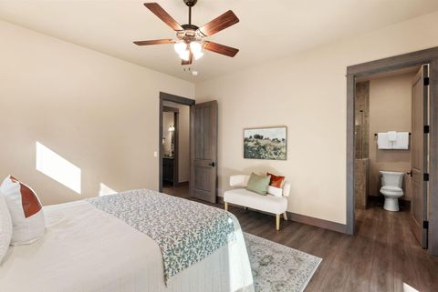 Tiny photo for 69255 Crooked Horseshoe Road, Sisters, OR 97759 (MLS # 220215140)