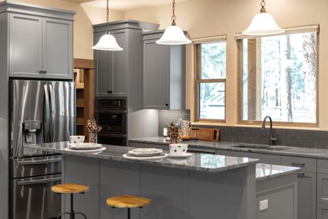 Tiny photo for 69255 Crooked Horseshoe Road, Sisters, OR 97759 (MLS # 220215140)