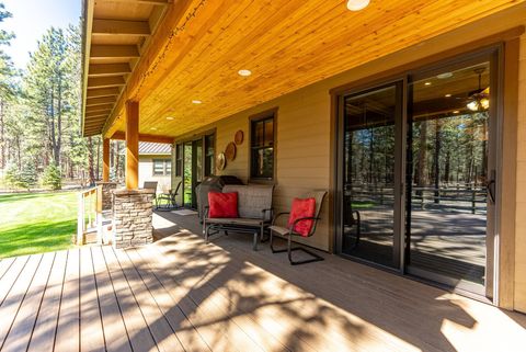 Tiny photo for 69255 Crooked Horseshoe Road, Sisters, OR 97759 (MLS # 220215140)