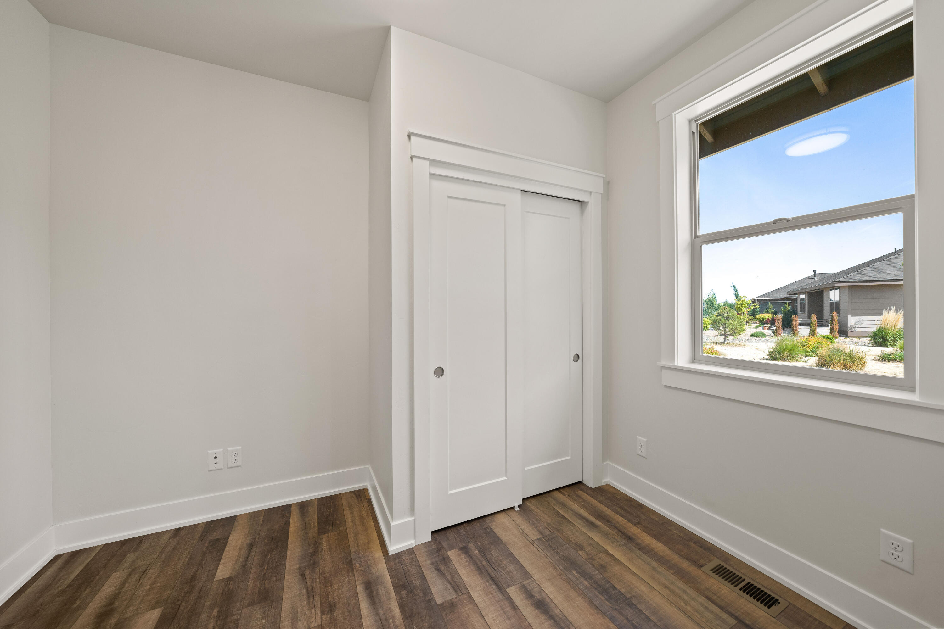 Dry Canyon - Residential