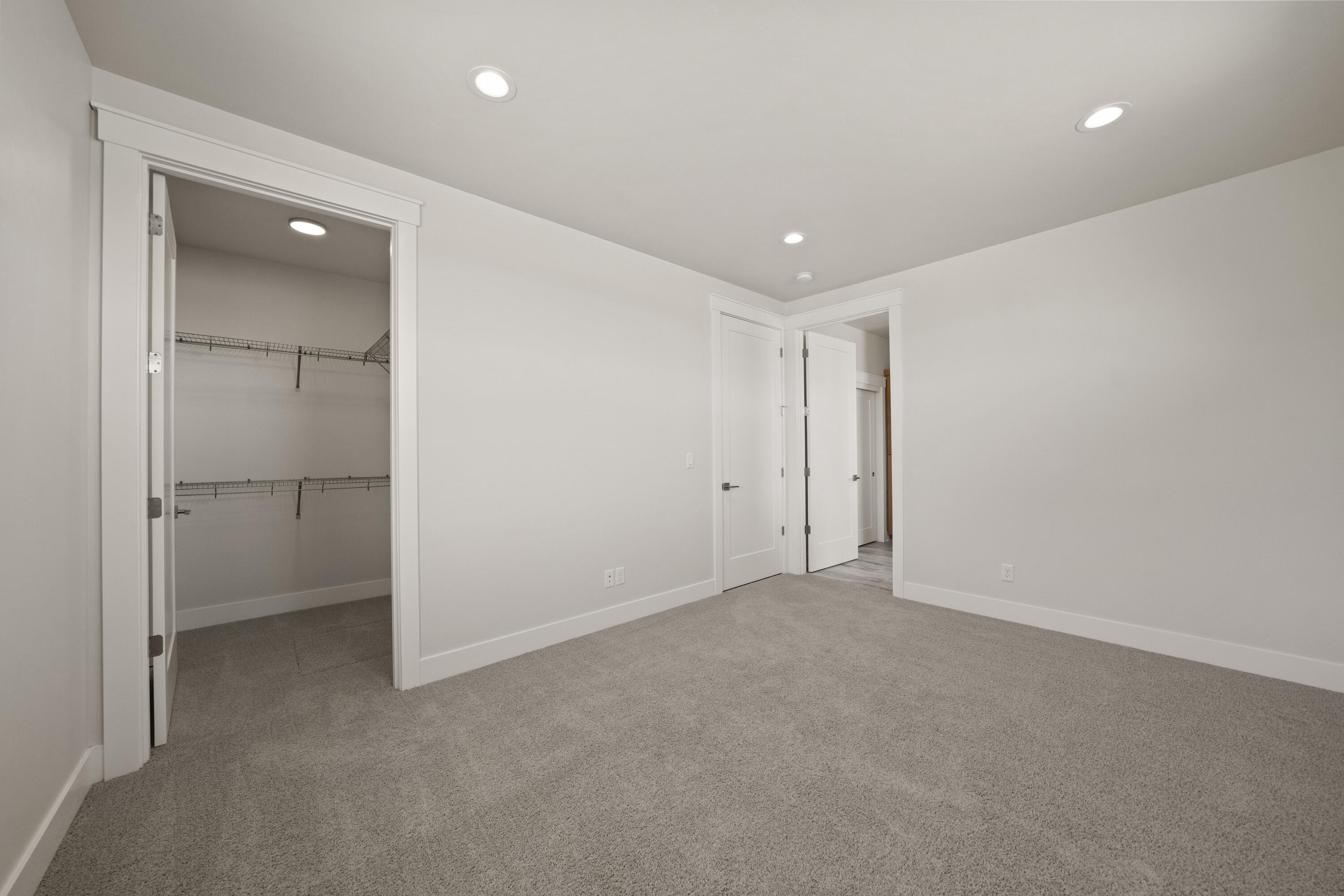 Dry Canyon - Residential