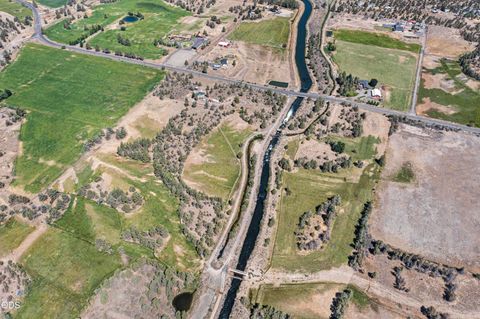 Tiny photo for 4220 NE Smith Rock Way, Terrebonne, OR 97760 (MLS # 220225834)