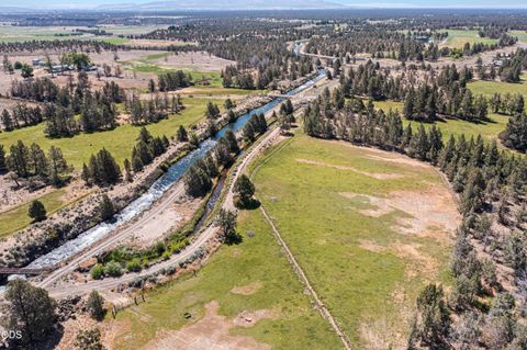 Tiny photo for 4220 NE Smith Rock Way, Terrebonne, OR 97760 (MLS # 220225834)