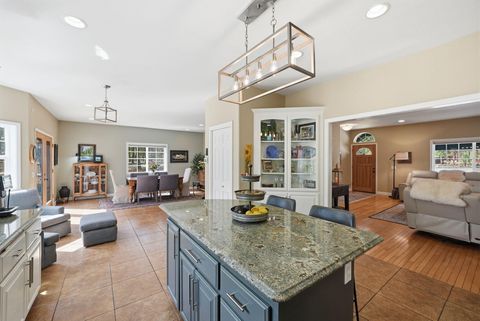 Tiny photo for 14861 Crupper, Sisters, OR 97759 (MLS # 220217832)