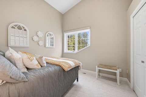 Tiny photo for 14861 Crupper, Sisters, OR 97759 (MLS # 220217832)