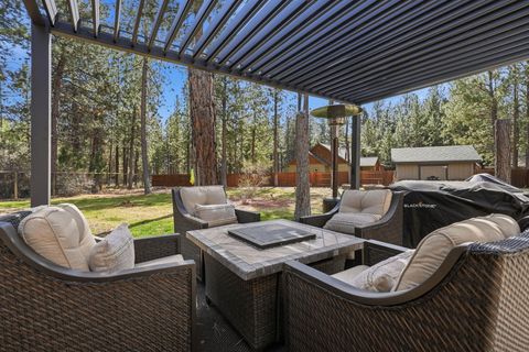 Tiny photo for 14861 Crupper, Sisters, OR 97759 (MLS # 220217832)