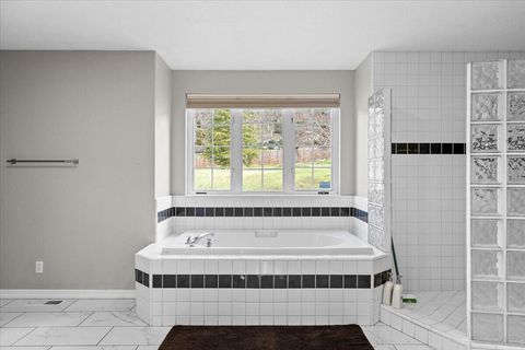 Tiny photo for 1500 Panther Gulch Road, Williams, OR 97544 (MLS # 220217185)