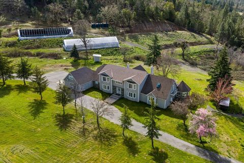 Tiny photo for 1500 Panther Gulch Road, Williams, OR 97544 (MLS # 220217185)