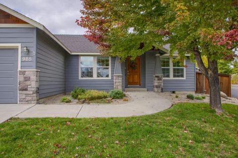985 SW Rimrock Way Way Redmond OR 97756