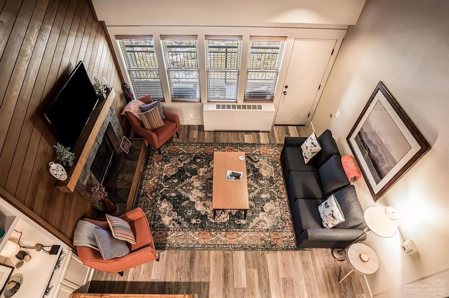 Inn Of The 7th - Residential