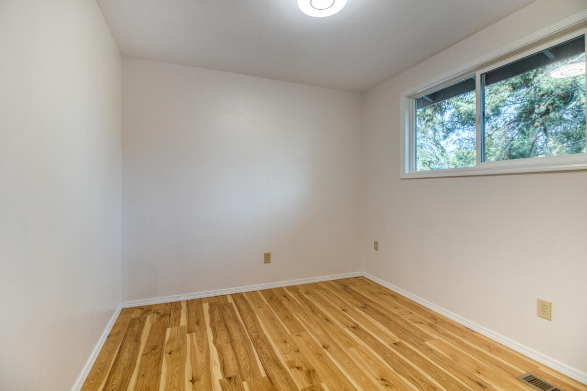 Mw Acre Tracts - Residential