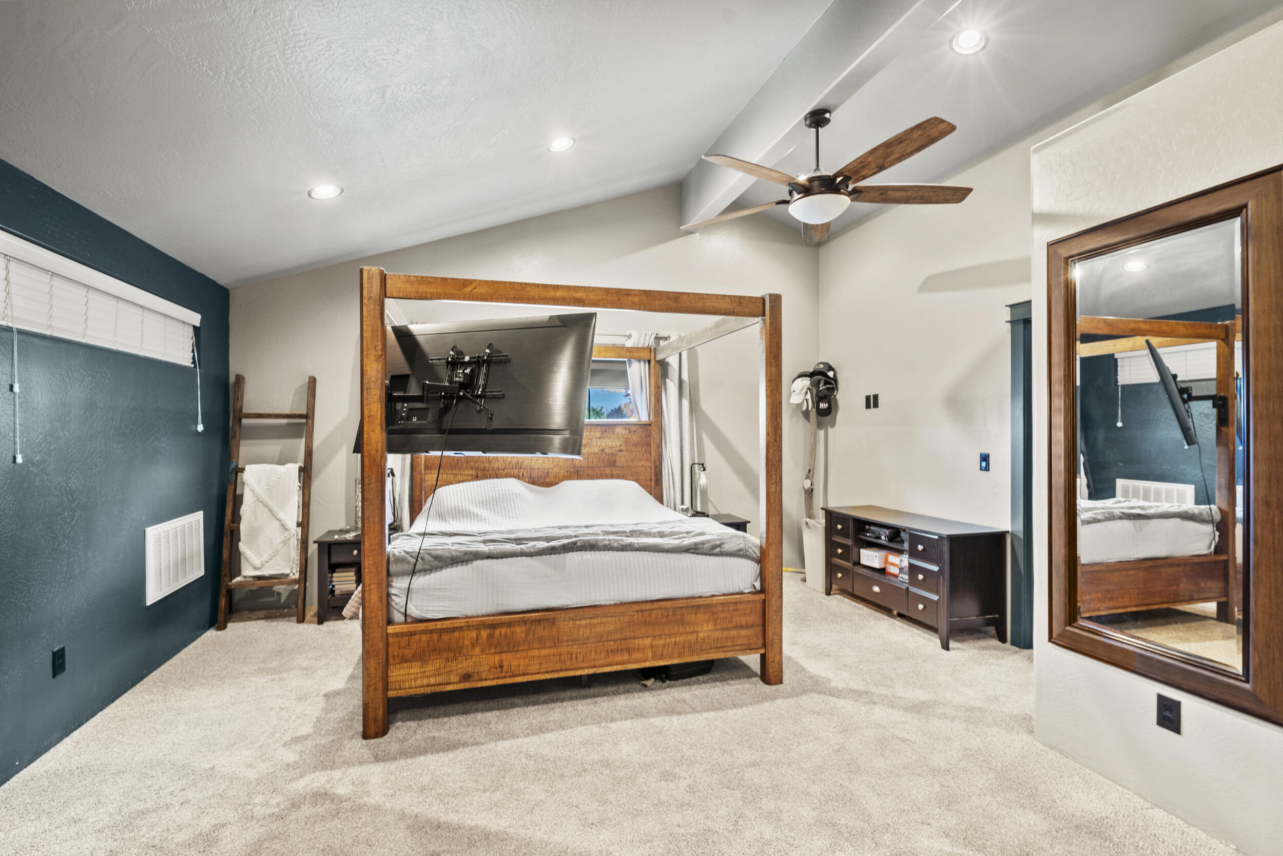 Snowy Butte Meadows - Residential