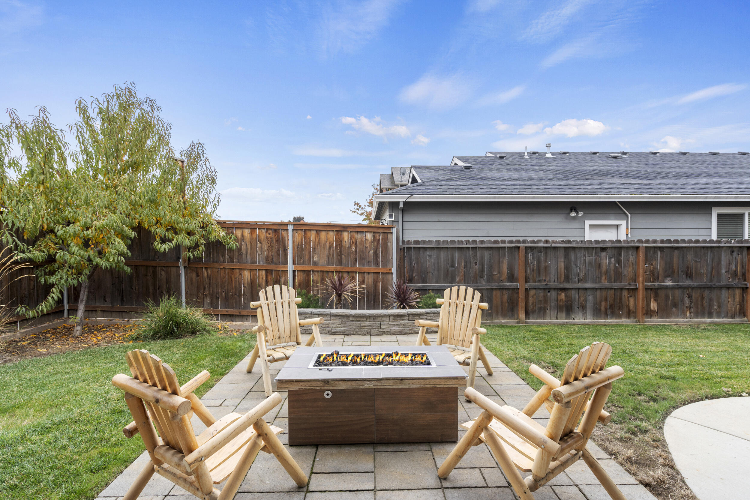 Snowy Butte Meadows - Residential