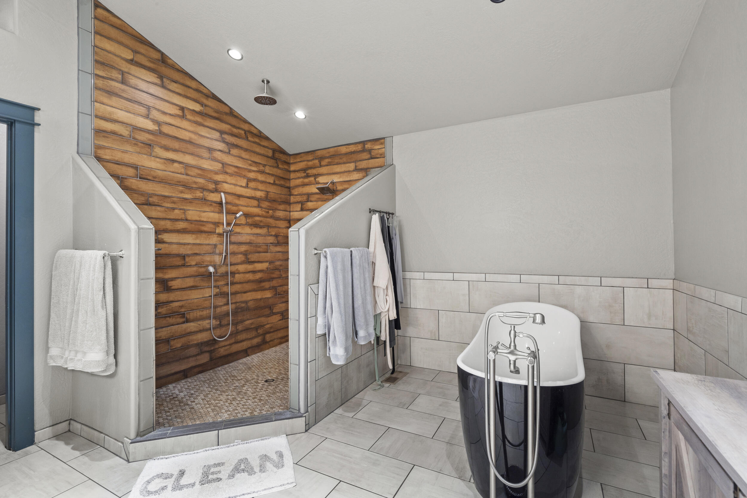 Snowy Butte Meadows - Residential