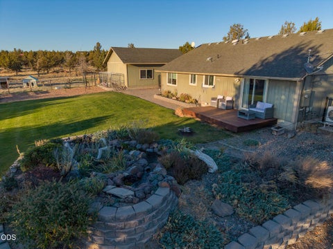 Tiny photo for 5097 SE Iowa Avenue, Prineville, OR 97754 (MLS # 220229894)