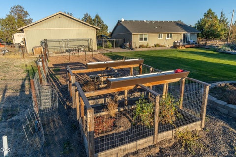 Tiny photo for 5097 SE Iowa Avenue, Prineville, OR 97754 (MLS # 220229894)