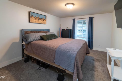 Tiny photo for 5097 SE Iowa Avenue, Prineville, OR 97754 (MLS # 220229894)