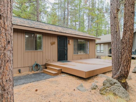 Tiny photo for 18015 Diamond Peak Lane #11, Sunriver, OR 97707 (MLS # 220211675)