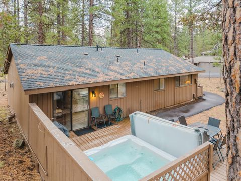 Tiny photo for 18015 Diamond Peak Lane #11, Sunriver, OR 97707 (MLS # 220211675)