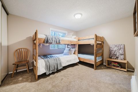 Tiny photo for 18015 Diamond Peak Lane #11, Sunriver, OR 97707 (MLS # 220211675)