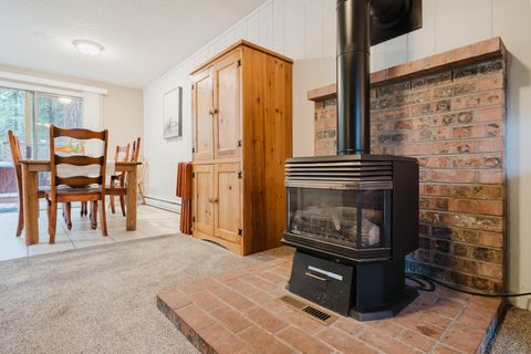 Tiny photo for 18015 Diamond Peak Lane #11, Sunriver, OR 97707 (MLS # 220211675)