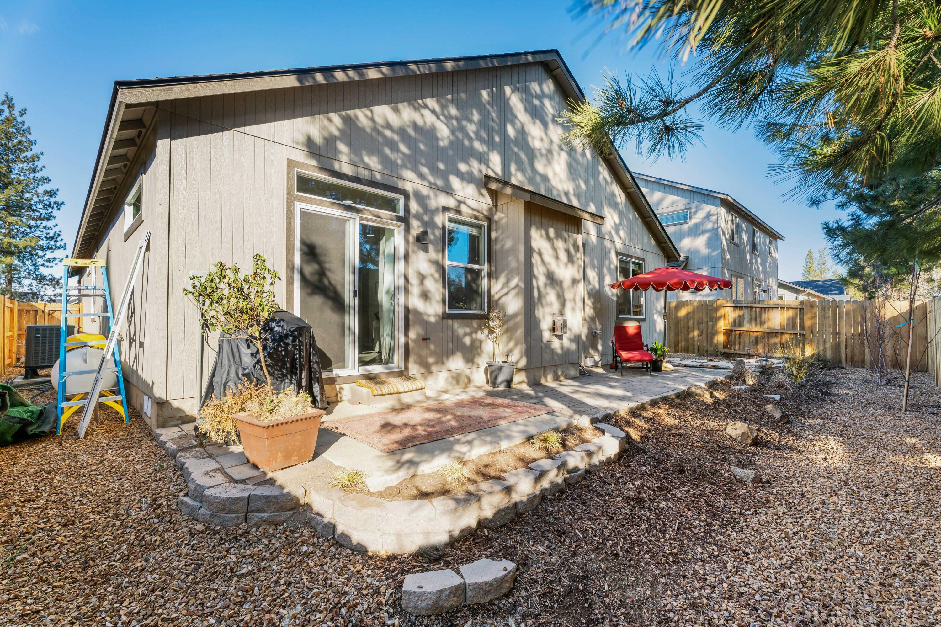 Mckenzie Meadow Vill - Residential