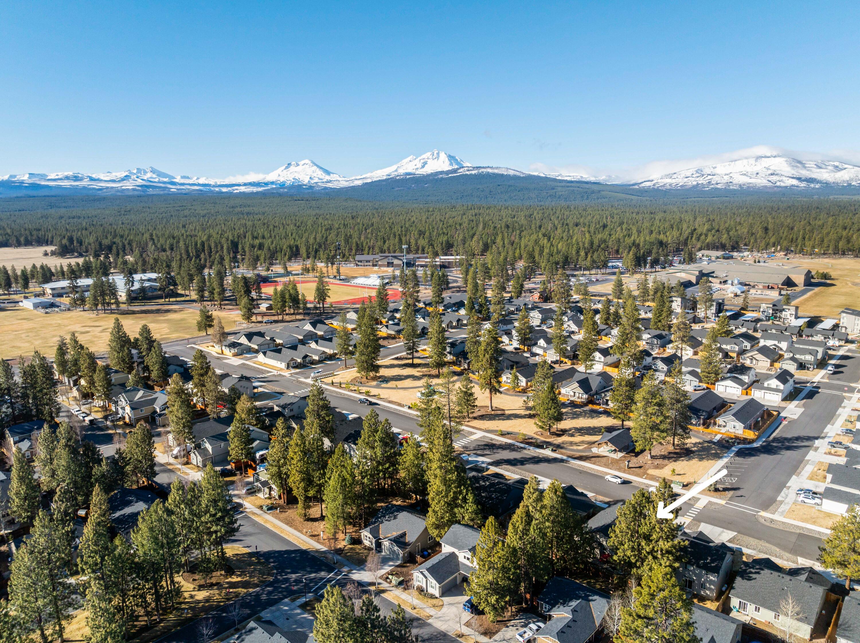 Mckenzie Meadow Vill - Residential