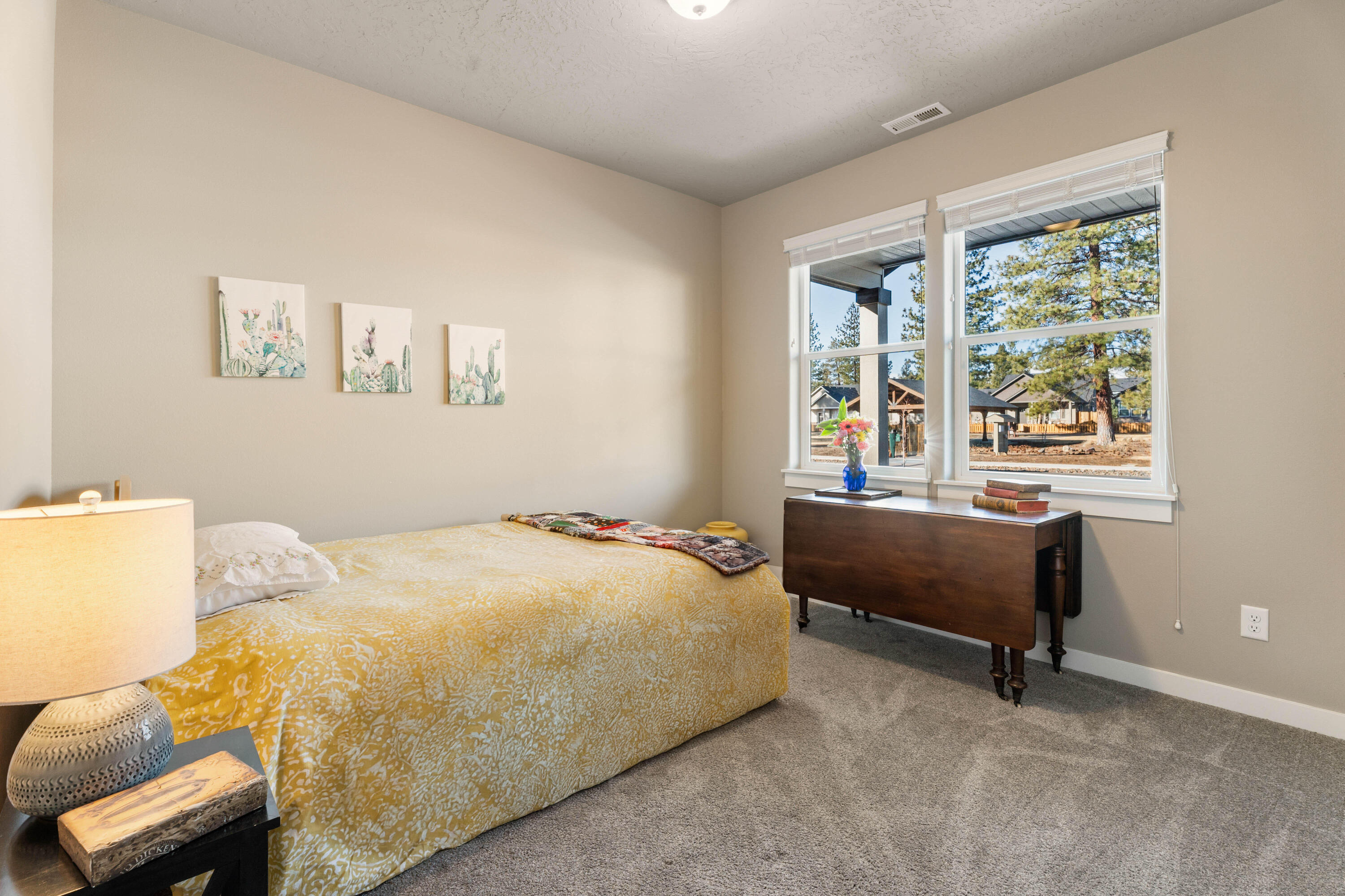 Mckenzie Meadow Vill - Residential