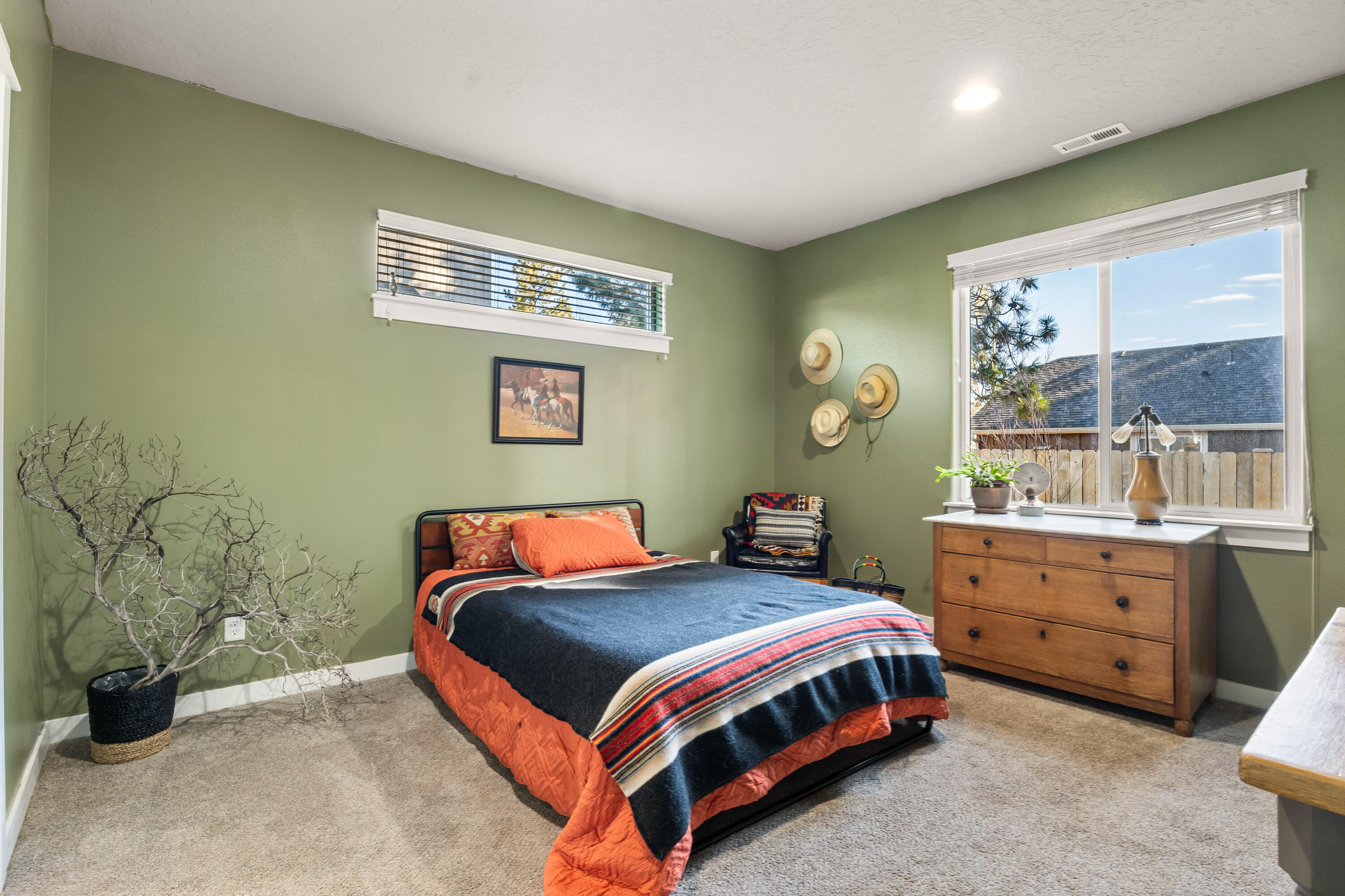 Mckenzie Meadow Vill - Residential