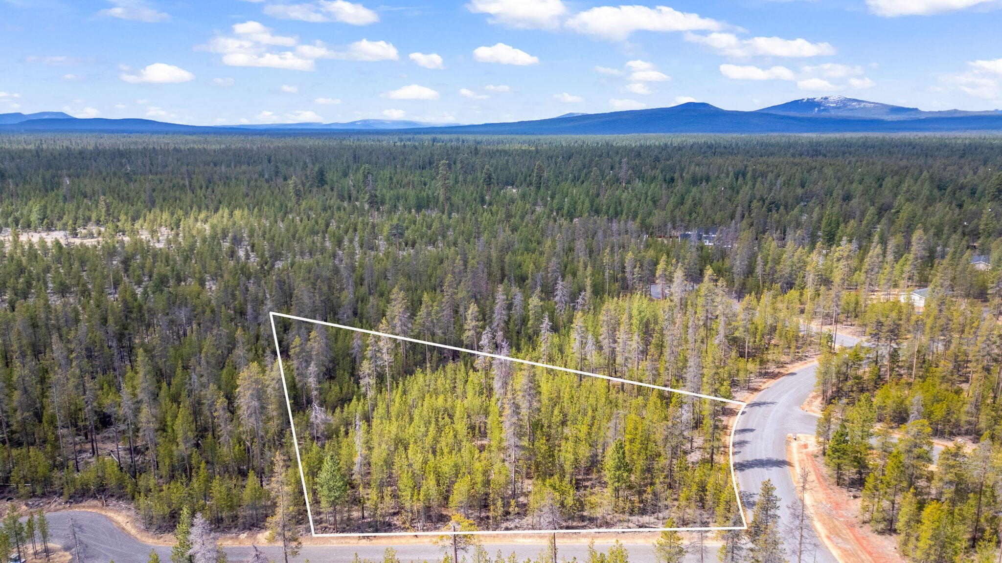 Wagon Trail Acreages - Land