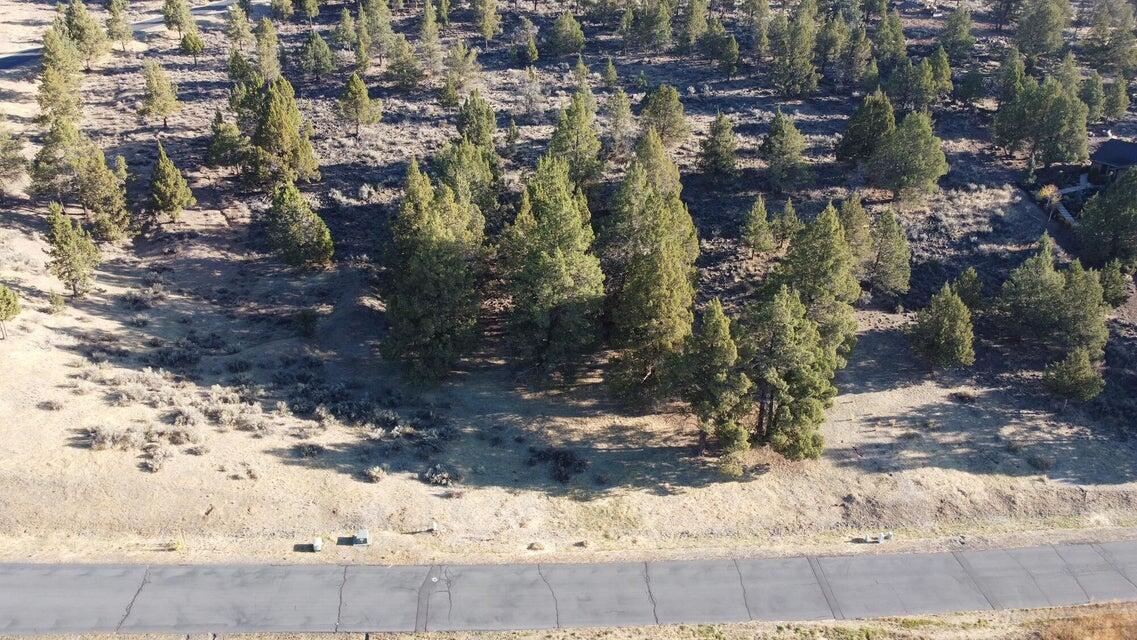 Running YResort - Land