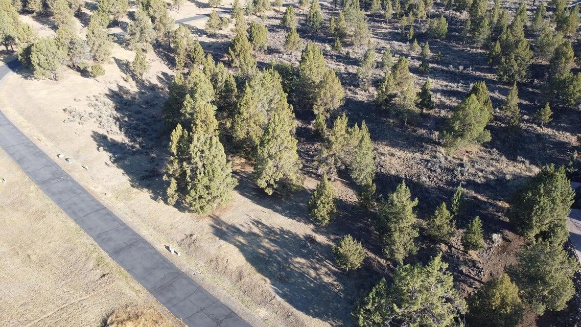 Running YResort - Land