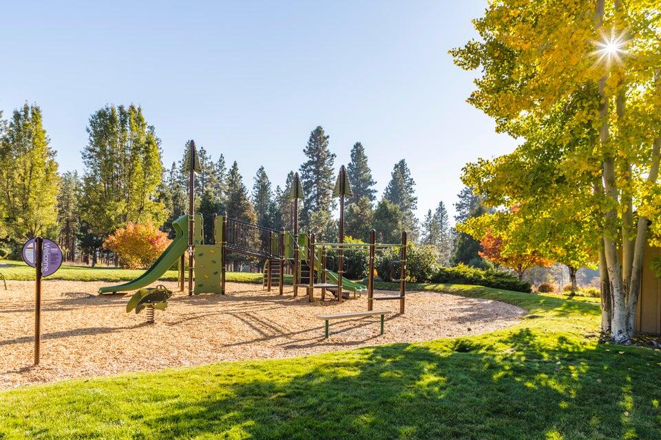 Running YResort - Land